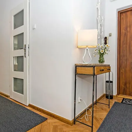 Apartament Sunny In Center Of