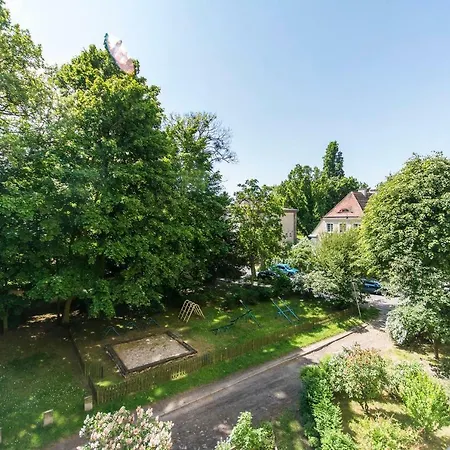 Sunny In Center Of Апартаменты Сопот